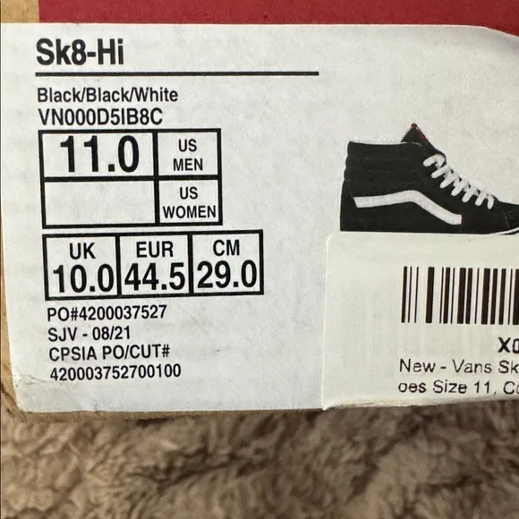 ❇️NWT❇️ Vans Sk8-Hi Top Sneakers - Picture 9 of 9